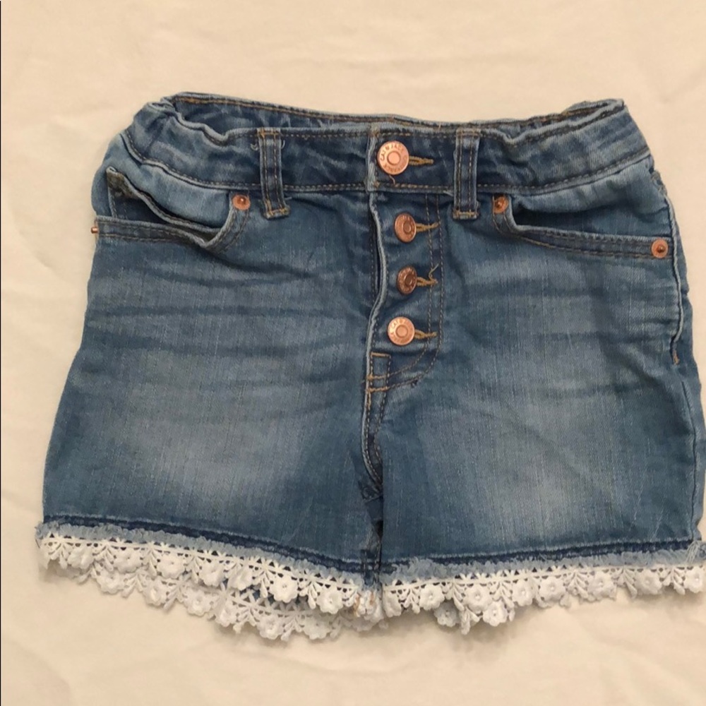 Cat & Jack lace bottom shorts